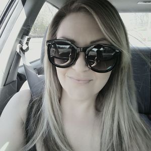 Meet your Posher, Gretchen